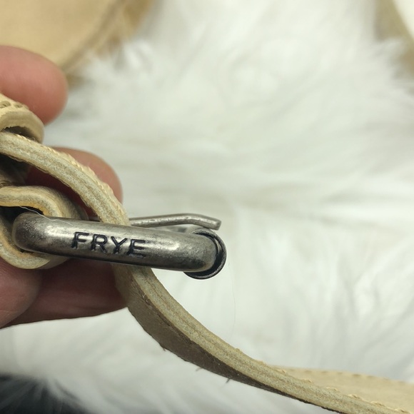 frye saddle bag Crossbody Magnetic snap closure Women’s 7X7” Close - Picture 6 of 12